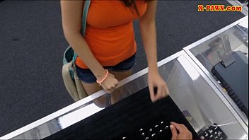 Preview 2 of Mom Dan Anak Versi Korea - Big boobs amateur girl in glasses fucked by the pawnkeeper