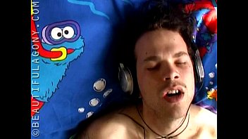 Preview 3 of Frisch Time - Orgasm Face 28