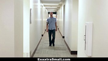 Preview 1 of Melayu Hijjab 3gp - ExxxtraSmall - Petite Latina (Sophia Torres) Gets Stretched