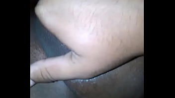Preview 3 of Desi Fat Couple - mi novia Andrea castro se masturba y se viene