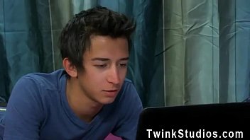 Preview 1 of Colombia Big Bootys - Gay orgy Chris Jett arrives with 2 surprises and thirsty tiny Daniel