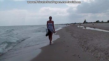 Preview 1 of Shool Hot Sxe - Hottest amateur girlfriend getting real fuck on the beach