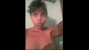 Preview 2 of Le Tapo Los Ojos A Mi Esposa Dp - xvideos.com 45eb77da4eea82c839cbb47647e0413b