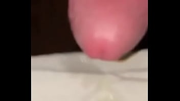 Preview 4 of Lesbians And Oral Sex - me.MOV