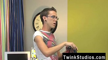 Preview 1 of Dirty Harry Eating Pussy - Gay movie of They&#039_re groping and shrieking and getting bare and