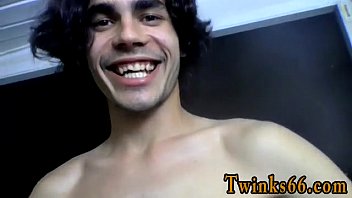 Preview 4 of Masturbate Mia Khalifa - Twink sex Devin Loves To Get Soaked