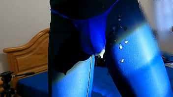 Preview 2 of Girls Sweet Femily - It fills me with pleasure to cum in clothes so tight to my body