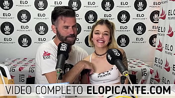 Preview 1 of Teacher Vicky Fuck Movie - MILE GOMEZ DISFRUTA DE QUE LE PEGUEN CON LA PALETA EN LA CARA