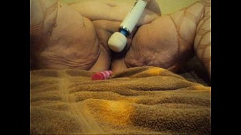 Preview 2 of Candyhips Chaturbate - PICS VIDS 192 049.AVI