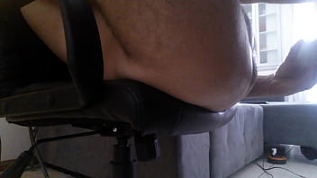 Preview 1 of Lento Orgasmo - Noivinho puto - consolo vegetal !