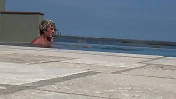 Preview 2 of Mom And Son Seksi - skinnydipping4.WMV