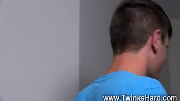 Preview 1 of In Sports - Gay clip of Although muscle daddy Bryan Slater doesn&#039_t normally hook