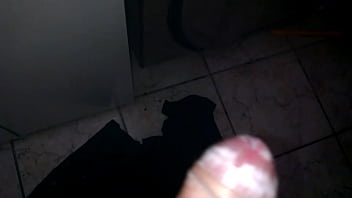 Preview 2 of H Alitisa Fili Moy - VID 20141101 235346749[1]