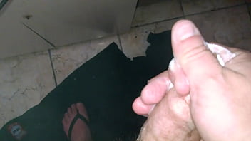 Preview 4 of H Alitisa Fili Moy - VID 20141101 235346749[1]
