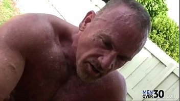Preview 3 of Bigboobs Grope - trim.0F773B77-BADD-44F5-AF4C-1205CB3C972E.MOV