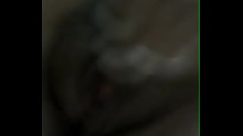 Preview 4 of Espiando Mi Hermana En Calzones - manda videos por whatsapp