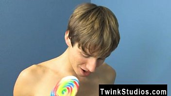 Preview 3 of Film Pool - Hardcore gay Nathan Stratus ordered a ample package and it eventually