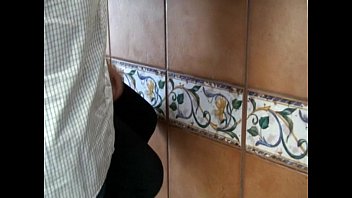 Preview 2 of Cfnm Franka Frank - Quereis sobarme.WMV