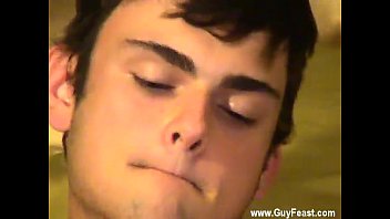 Preview 2 of Enema Fat Women - Twinks XXX He unwraps when Trace tells him to,  exposing a toned