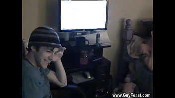 Preview 2 of Peur Xxx Pussing - Gay jocks Try as they might,  the studs can&#039_t woo shy Nathan to