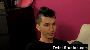 Preview 1 of 50 Yours Odl Man Porn Hot Xx - Nude men Colby London has a manstick fetish and he&#039_s not afraid to