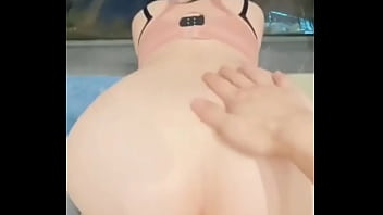 Preview 1 of Lifter Mom - 爱鸟公主-那些年操过会喷水的逼，个顶个的骚