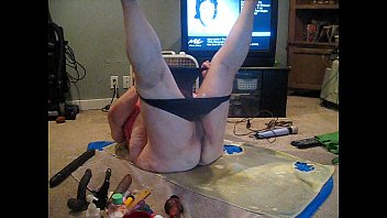Preview 1 of Eye Pop Out - MVI 4422.AVI