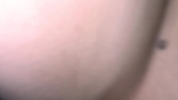 Preview 2 of April E2 - mi novia lo saborea muy rico y se lo entierra todo en su vagina bien mojadita