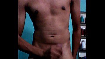 Preview 4 of Tips For Pizza - j. gozando na cam