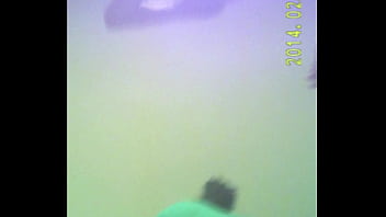 Preview 1 of Socks Cock Suck - por baixo da saia - mercado2