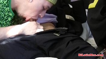 Preview 2 of Xxx Alixia - Hot latin 3 way fucking and sucking