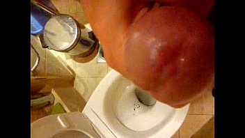 Preview 4 of Geym Mom - masturbation and cum 8