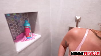 Preview 1 of Xsvidoe - Stepmom sucking stepson&#039_s fat cock in bathroom