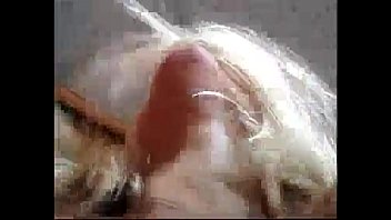 Preview 3 of Uyt Glass - Rubia golosa le gusta por el culo
