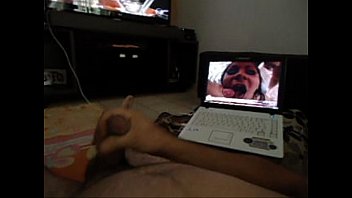 Preview 3 of Brezer Step Mom And Son - punheta vendo porno e gozando!.AVI