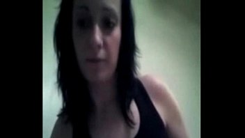 Preview 1 of Madrastra Voluptusa - Branna Wells masturbates in front of her digicam