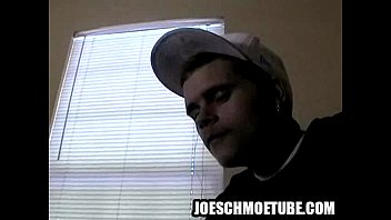 Preview 1 of Lesbi Di Bawah Umur Bulle - Amateur hunk eagerly playing with his hard cock