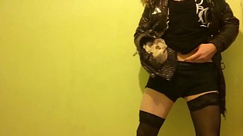 Preview 2 of Porno Maliens - trim.6EAF47DC-6893-4552-860F-2658C2FEA5EB.MOV