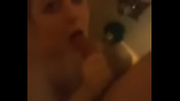Preview 4 of Rzoiopfgb - dick hungry girl deep throating in motel shower