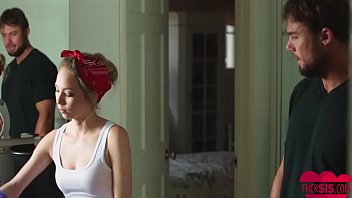 Preview 2 of Girl Fuck By Six Boys - putas colombianas costenios