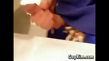 Preview 1 of Sex Phi Lip Pin - Teen Jerking Off In The Bathroom