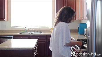 Preview 1 of Asian Small Couples - Passion-HD Morning sex for a hot babe