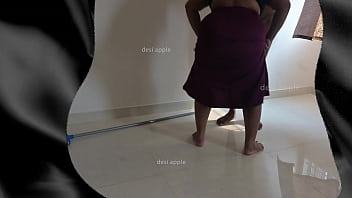 Preview 3 of Subbed Title - Tamil maid sreelatha sucking owner dick when wife is not at home