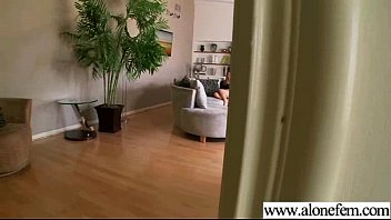 Preview 1 of Hinde Moive - Solo Horny Amateur Girl Get Dildo Toys In Holes video-12