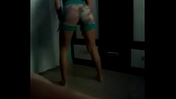 Preview 4 of Dancing Gaysockse - PUTINHA DAN&Ccedil_ANDO FUNK COM SHORT GULOSO