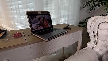 Preview 1 of 24 Porgana - Lesbian hot Anal fisting with Laura