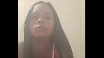 Preview 1 of Belly Strip - Vc tamb chuparia essa cadelinha bem gostoso V&iacute_deo completo 21973624393