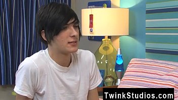 Preview 1 of Sex With Aunt Next Door - Gay fuck Aidan and Preston are stringing up out in the bedroom after