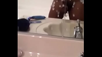 Preview 2 of Tattoo Girl Twerking - HUGE Cum Shot