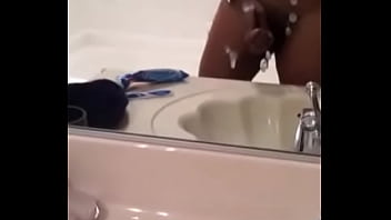 Preview 1 of Tattoo Girl Twerking - HUGE Cum Shot